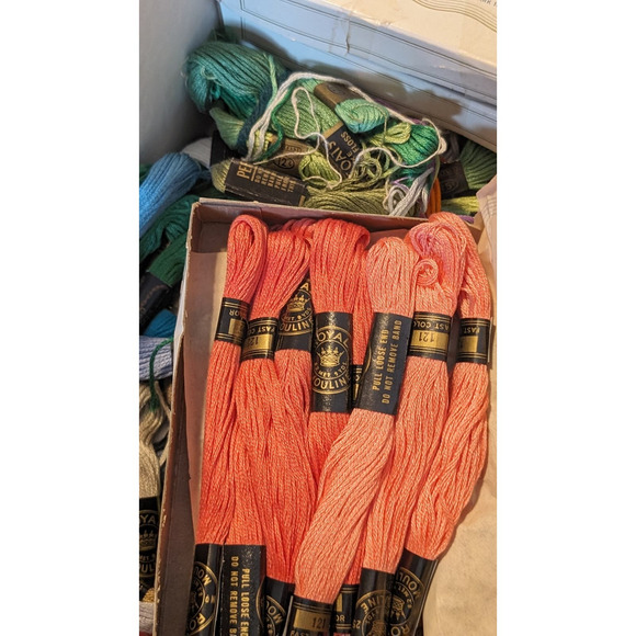 ROYAL MOULINE Mercerized Cotton Coats & Clark & Some DMC Embroidery Floss Lot - Picture 13 of 16